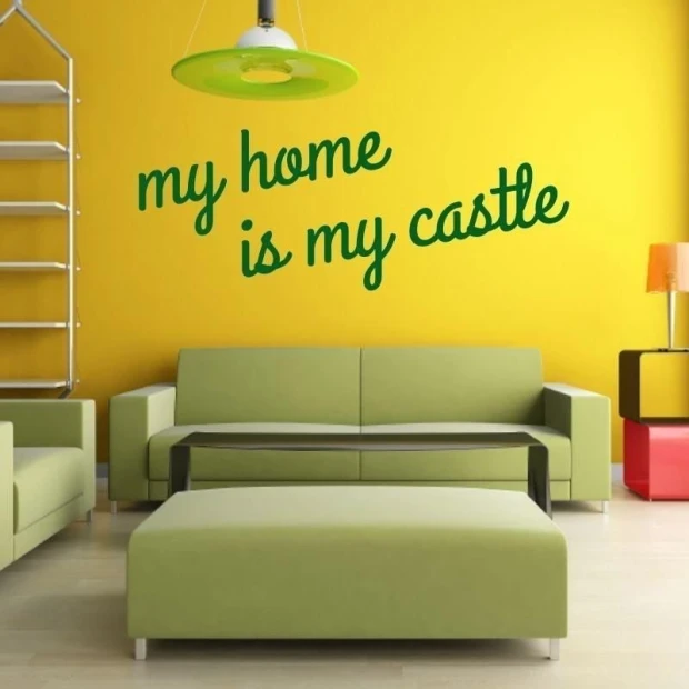 Sticker 03X 25 my home is my castle 1721 - Living room decor. Yellow wall, green furniture accents.