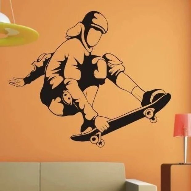 Skater 1018 painting template - Youth room design with an orange wall featuring graphics.