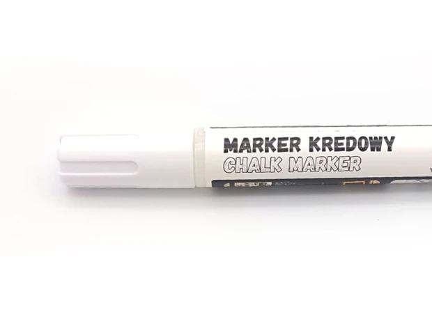 Toma TO-292 chalk marker in various colors - graphic design. White marker with black text on the casing.