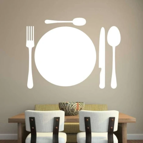 Dry-erase board 060 plate cutlery - Dining room arrangement. Light-colored walls, simple neutral furniture.