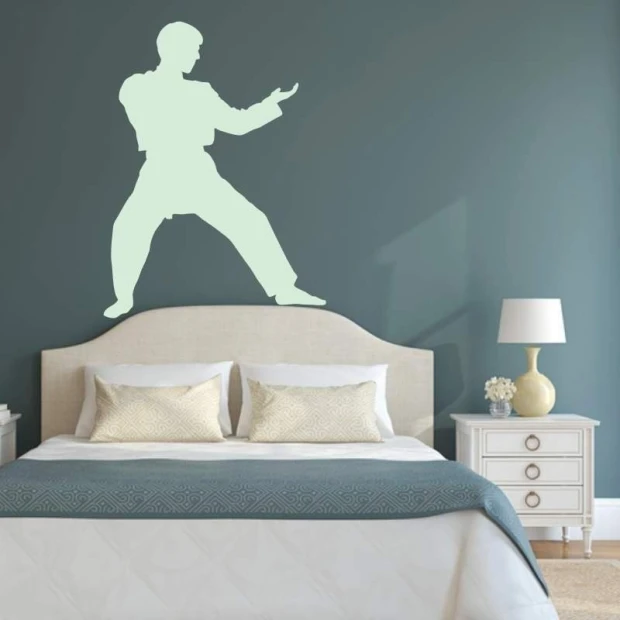 Painting template 02X 21 karate 1863 - Bedroom design with dark walls and a bed featuring a light headboard.
