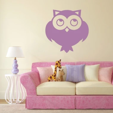 Sticker 03X 16 owl 1920 - Decor in a child\'s room with light walls and pastel-colored furniture.