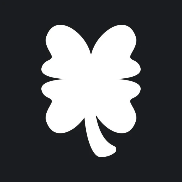 Clover-shaped whiteboard 185 - Features a design resembling a clover leaf with three rounded petals.