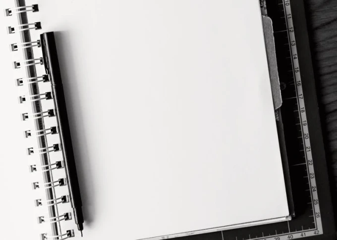 Dry-erase planner board 260 - Graphic design. White surface with a black pen at the top.