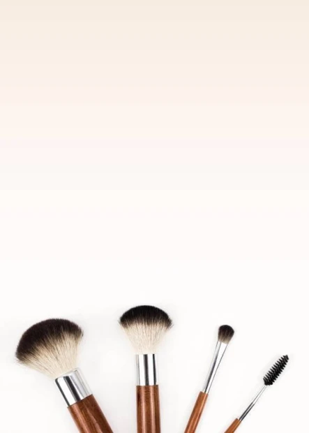 Magnetic whiteboard for makeup artists 257 - Graphic design. Four makeup brushes in different shapes.