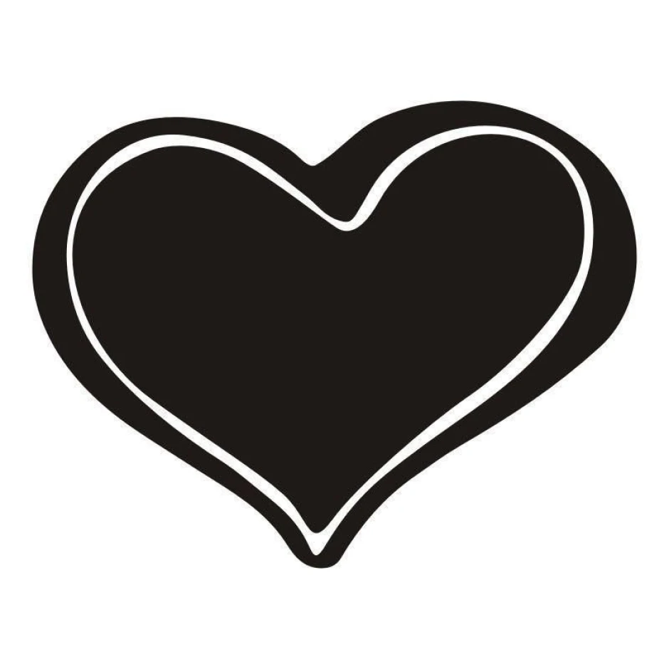 Chalk heart sticker, perfect for a cozy children\'s room or creative space.