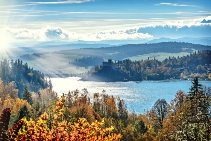 Wall mural early autumn morning FP 3335 - Graphic design. View of a lake, mountains, and a castle surrounded by trees.