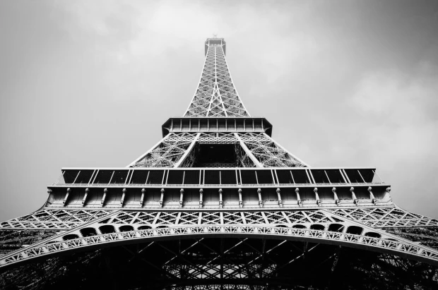 Eiffel Tower wall mural FP 4082 - Graphic design in black and white, showcasing construction details.