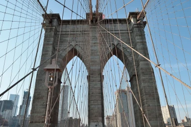 Brooklyn Bridge wall mural FP 4919 - Graphic design featuring a stone bridge with large arches and cables.