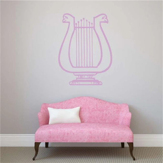 Lira 2258 painting template - Living room setup with gray walls, a pink sofa, and a white cushion.