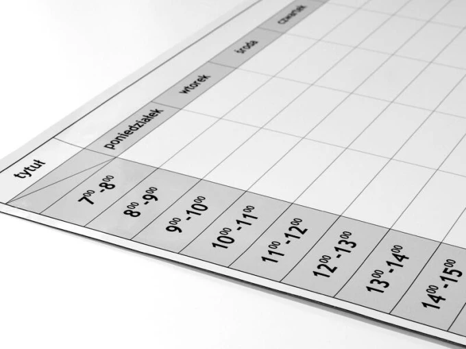 Magnetic whiteboard 040 weekly planner - Simple grid with hours and days of the week.