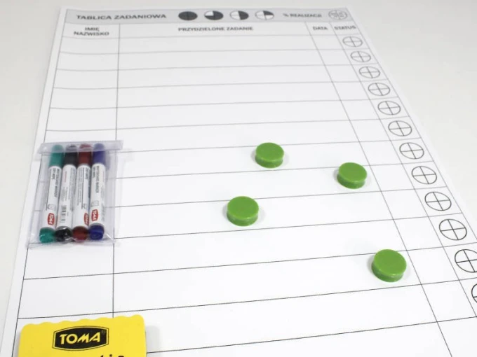 Magnetic dry-erase board for task allocation 089 - Graphic design with a simple grid, lines, and circles.