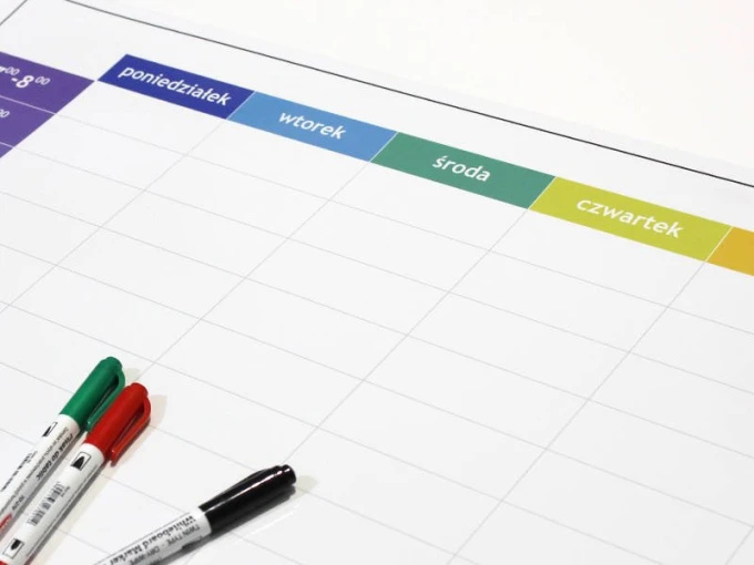 Weekly dry-erase lean planner board with hours 054 - Graphic design. Simple layout with colorful days of the week.