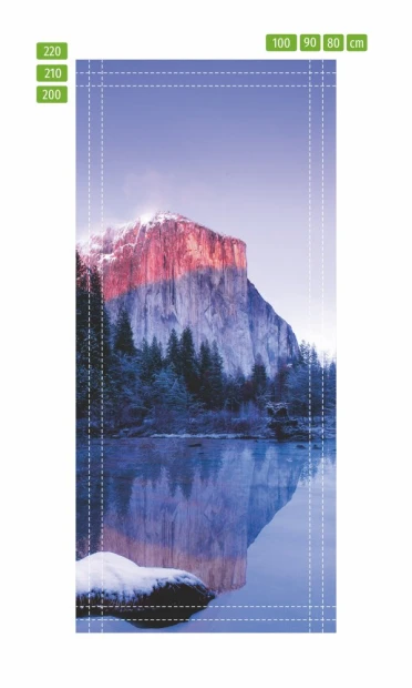 Mountain lake door wallpaper FP 4319 - Graphic design. The mountain reflects in the lake, surrounded by trees, bright background.