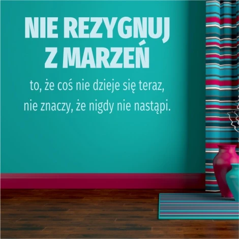 Painting template with the quote "Don\'t give up on your dreams" 1959 - Room arrangement. Turquoise walls, striped curtains.