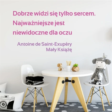 Painting template quote: You can only see well with the heart 1970 - Decor in a child\'s room. Light-colored walls.