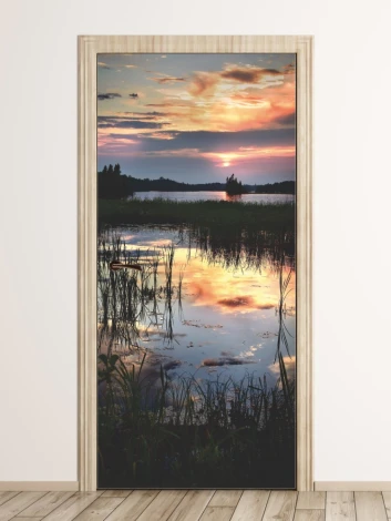 Lake wallpaper for doors FP 6226 - Graphic design featuring a lake with reflections of clouds and vegetation in the water.