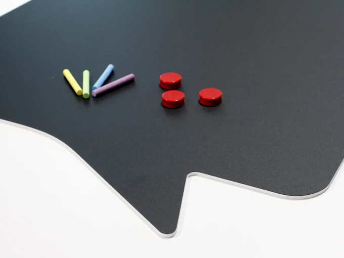 Chalkboard speech bubble magnetic board 123 - Rounded shape with chalk and magnets included.