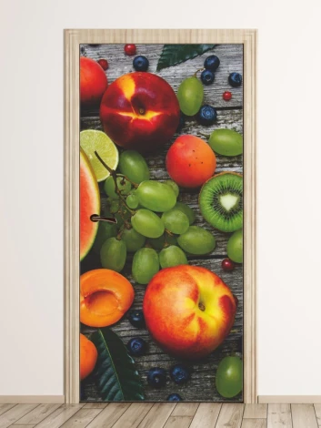 Fruit door sticker FP 6317 - Graphic design featuring various fruits on a wooden background.