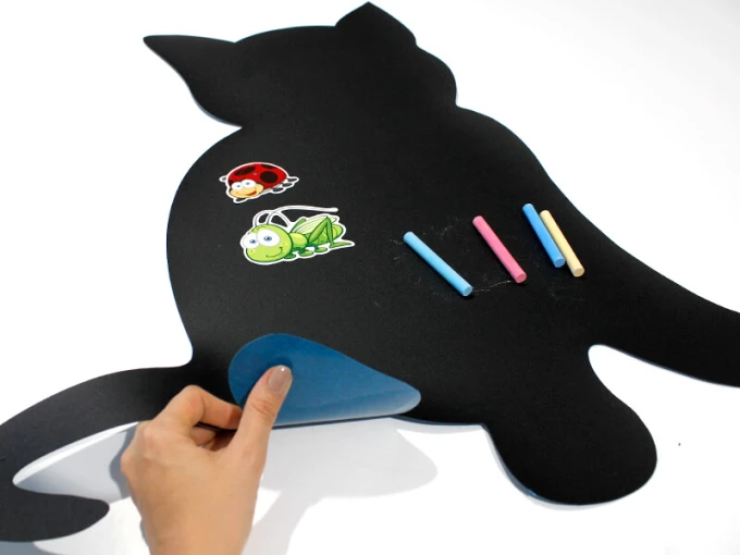 Magnetic chalkboard for kids in cat shape with space for drawings and stickers.
