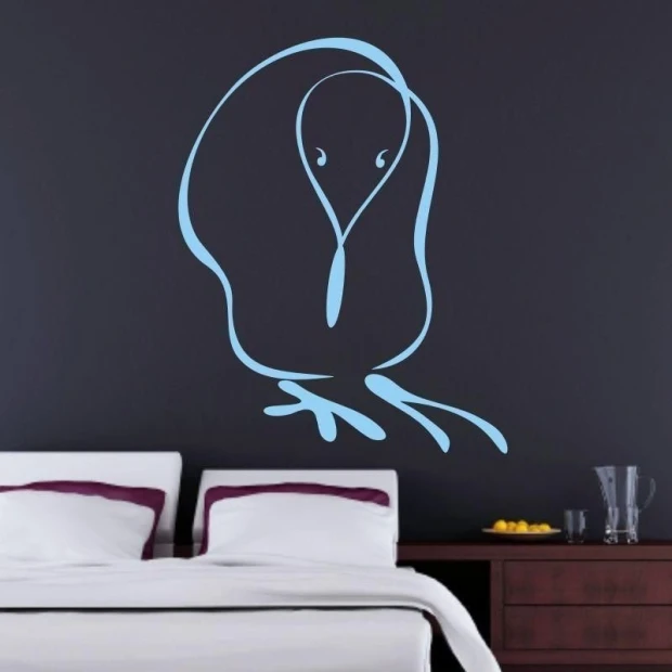 Pastel blue penguin, perfect for a modern bedroom, adds a touch of lightness and originality.