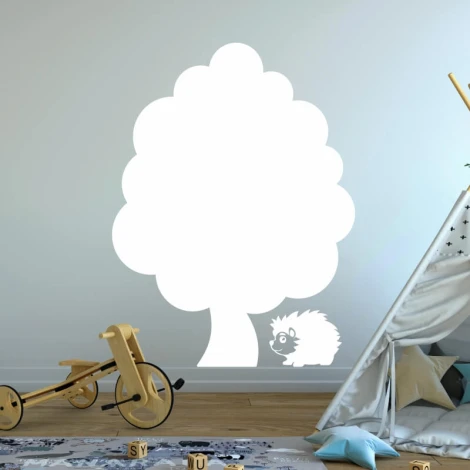 Hedgehog wooden dry-erase board 280 - Decorated children\'s room with light-colored walls and carpeted floor.