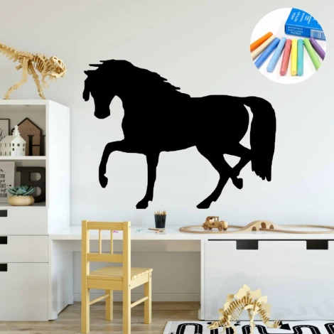 Chalkboard sticker horse 390 - Decor for a child\'s room with light-colored walls and natural wood furniture.