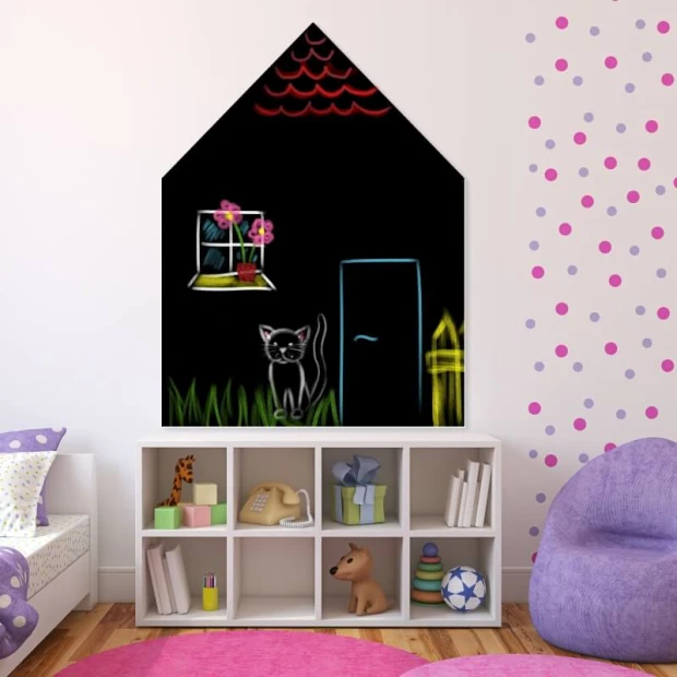 Chalkboard magnetic board for kids, house design - Decor for a child\'s room with light-colored walls and furniture.