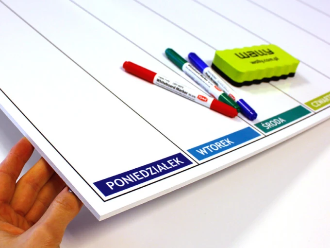Weekly lean planner whiteboard 046 - Graphic design with simple structure, horizontal lines, and day labels.