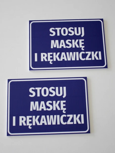 Use mask and gloves sign - Graphic design. Rectangular sign with white text on a blue background.