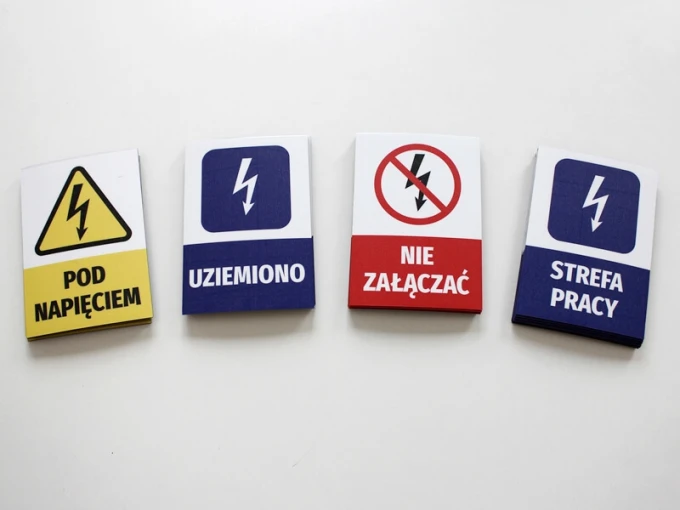 Set of individual printed magnets, 105x74 mm - 4 designs - 6 sets - Graphic pattern. Magnets.