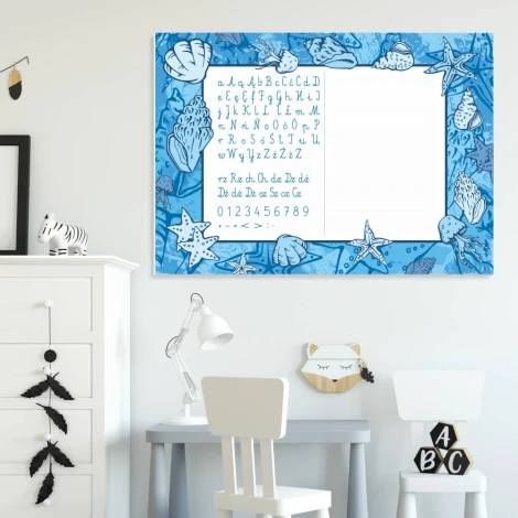 Magnetic dry-erase writing board 007 - Ideal for a child\'s room with light-colored walls and furniture.