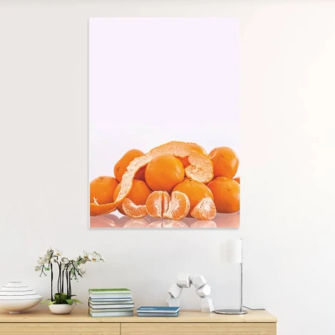 Dry-erase board for the kitchen featuring a graphic design of oranges and peels on a white background.