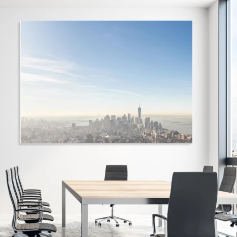 New York 290 whiteboard - Office setup with light walls and modern gray furniture.