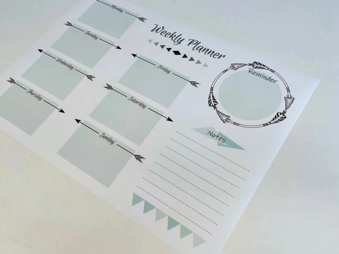 Weekly planner dry-erase board 405 - Graphic design with simple rectangles for days of the week and notes.