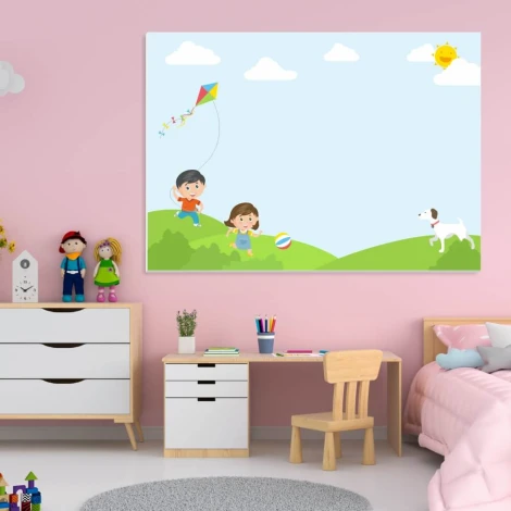 Dry-erase board for kids, kite design - Decor in a child\'s room with pink walls and light-colored furniture.