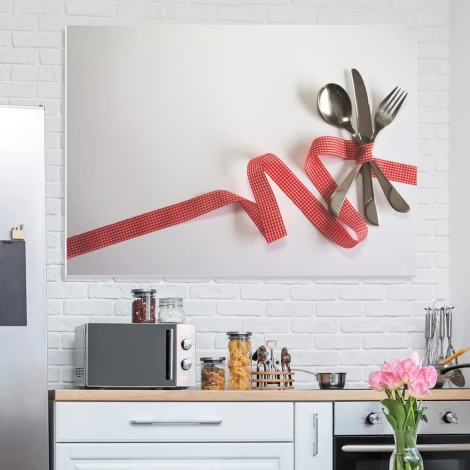 Magnetic whiteboard cutlery 209 - Kitchen arrangement with light-colored walls, modern furniture, and appliances.