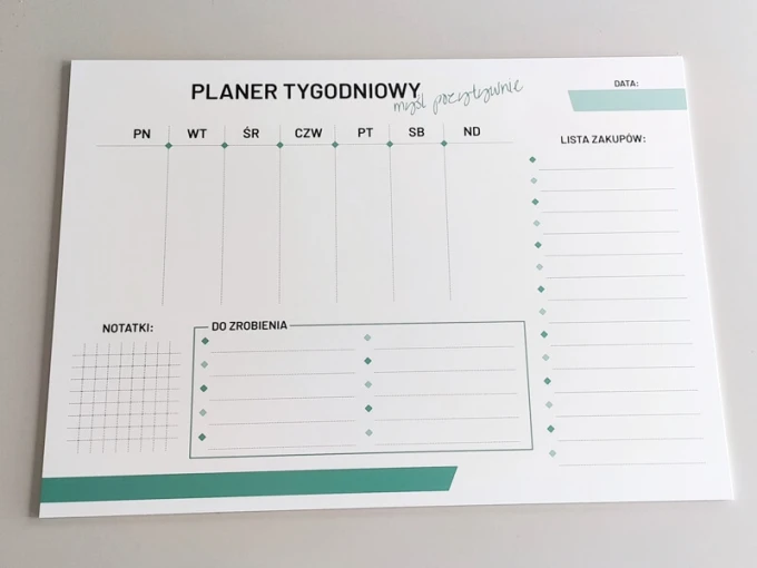 Weekly planner whiteboard 473 - Graphic design with lines, rectangles, and diamonds in a simple layout.