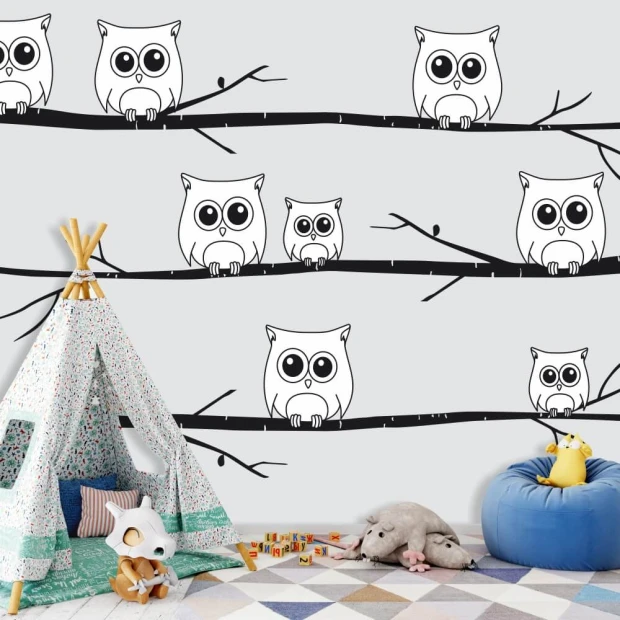 Owl wallpaper for kids\' room 054 - Bright walls with a visible play area.
