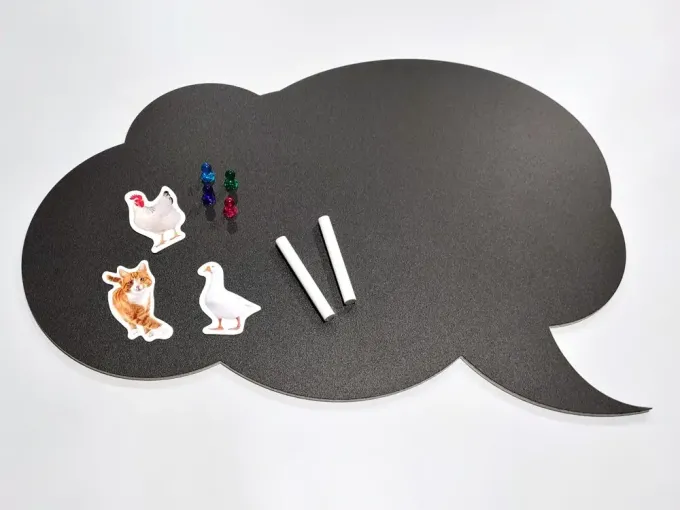 Chalkboard speech bubble magnetic board 177 - Cloud shape with animal elements and colorful magnets.
