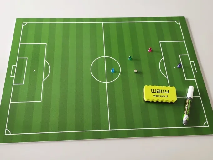 Magnetic dry-erase tactical board for soccer field 322 - Green surface with white graphics.