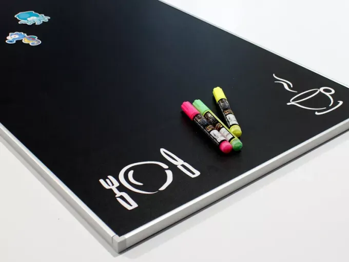 Magnetic chalkboard with print in an aluminum frame, size 55x110 cm (dimensions without frame).