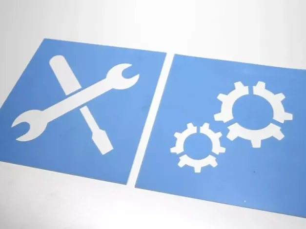 Reusable individual painting template made of 0.5 mm rigid material. Features a graphic design pattern.