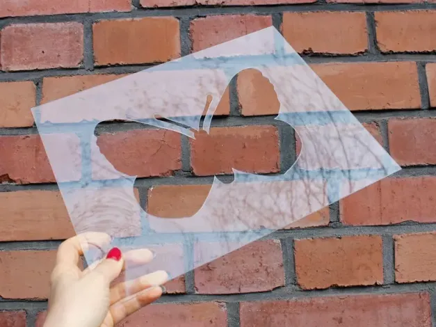 Reusable individual painting stencil made of rigid 1 mm material. Dimensions: 150x22 mm and 200x29 mm, two pieces.