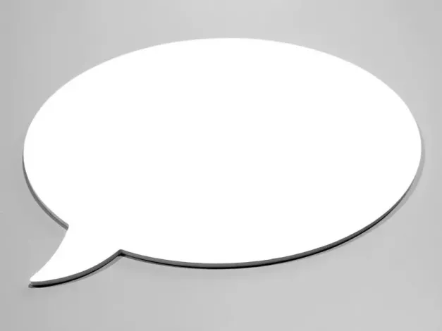 Magnetic whiteboard with PVC backing, 10mm thick, sizes: 132x120cm (1 piece) and 40x36cm (1 piece).