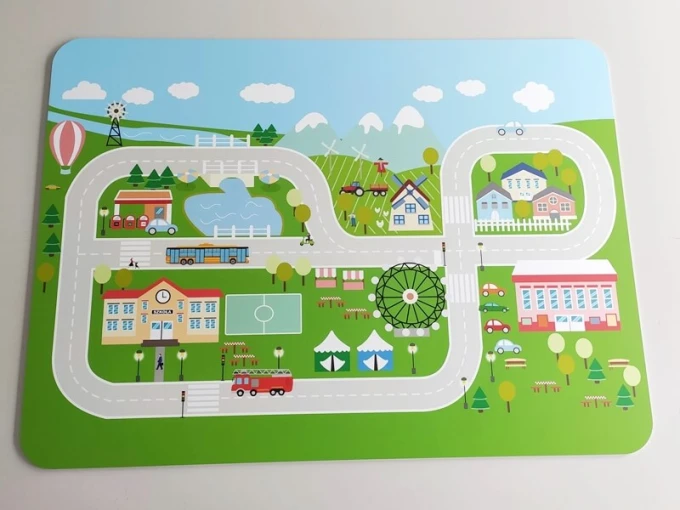 Custom magnetic board with a printed design, reinforced with 5mm PVC backing, measuring 127 x 93 cm.