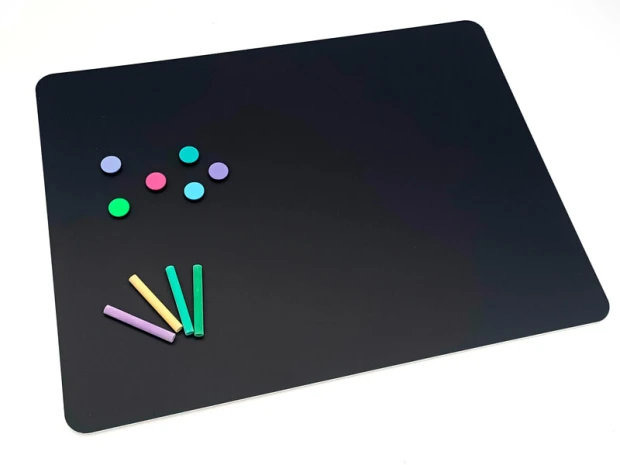 Chalkboard magnetic board with rounded corners 017 - Simple rectangular surface with colorful magnets.