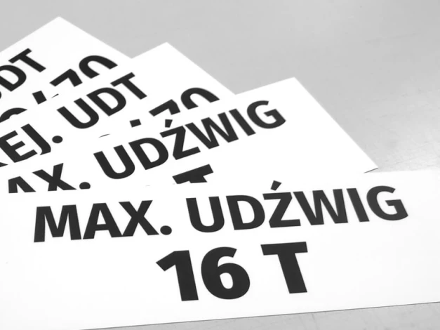 Custom laminated adhesive sticker with print, 30 x 10 cm - Graphic design. White background with large elements.