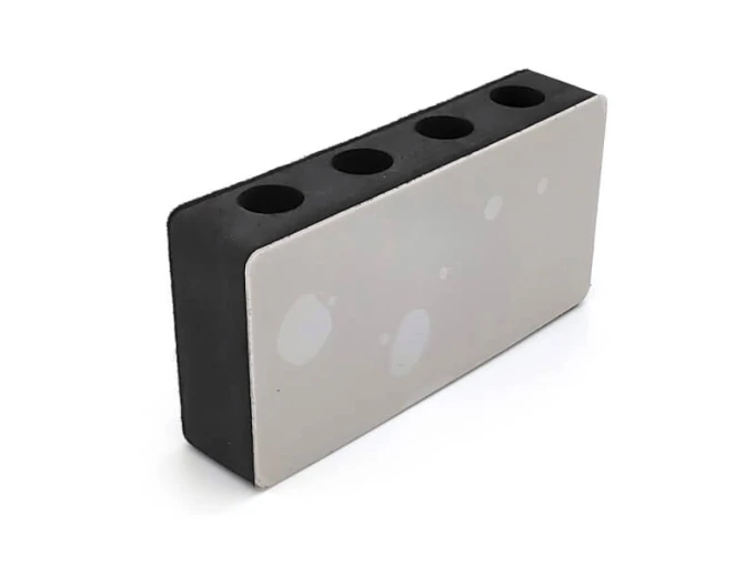 Sponge and holder for markers/pens. Reusable adhesive for easy sticking and removing - Graphic design. Simple shape.