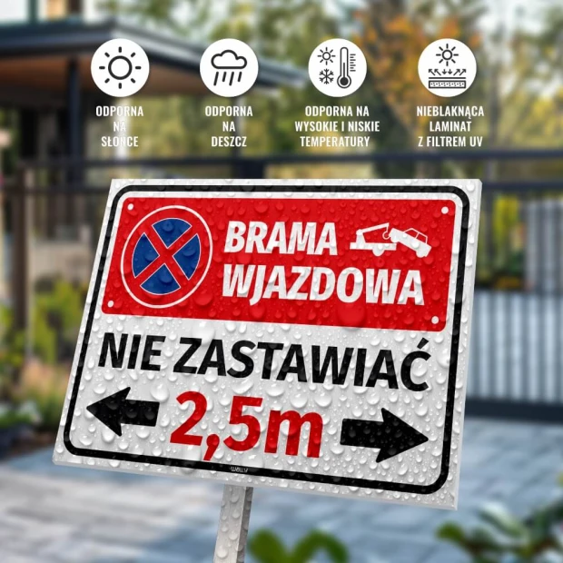 Entrance gate sign, do not block, with space for gate width - Graphic design. Red and blue text on white background.